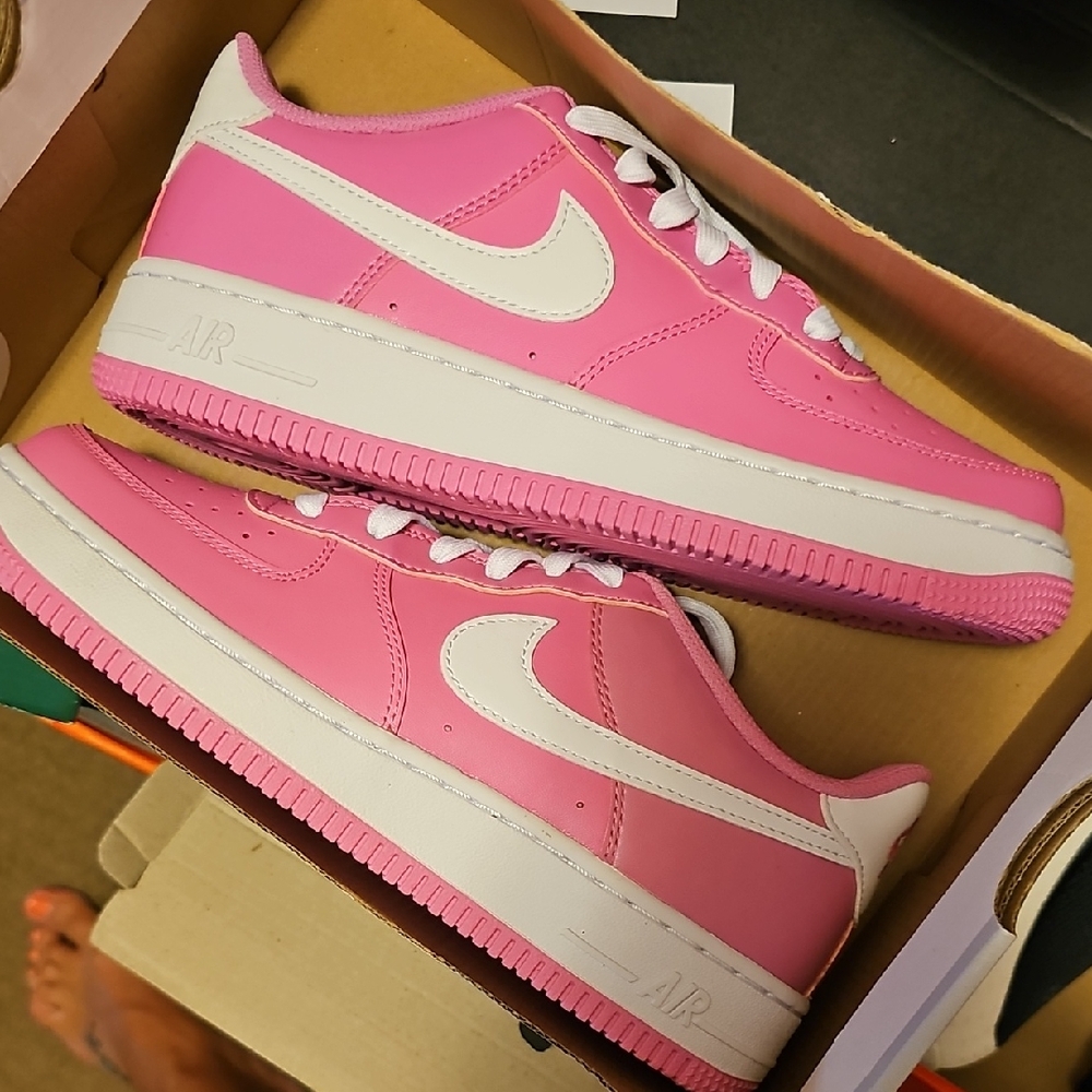 Nike Kids Pink and White Sneakers